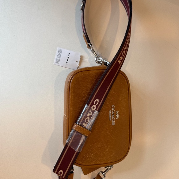 Coach Purse - Picture 4 of 6